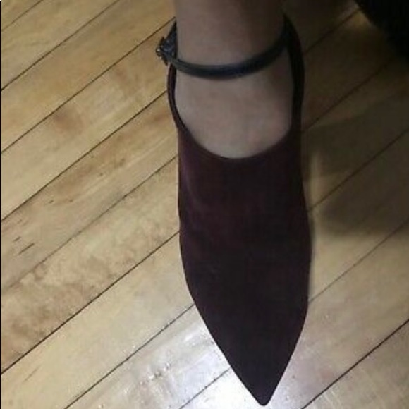 8.5 Jimmy Choo ‘Vanish’ leather bootie - Picture 2 of 5